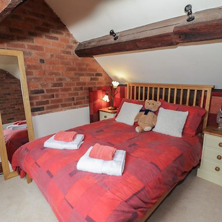 Villa The Haybarn Lichfield Esterno foto